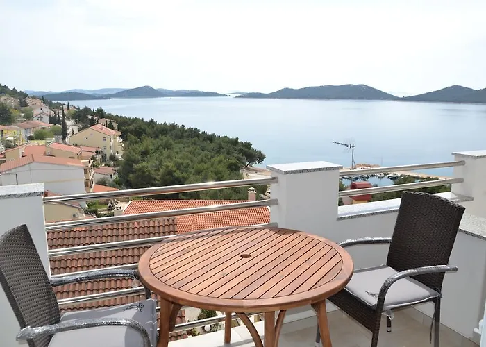 House With Sea View Drage